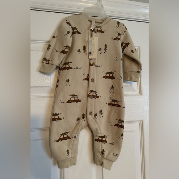 🆕 Rylee + Cru 🚗🌲 Fleece Jumpsuit in Home for the Holidays NWT - Picture 4 of 6